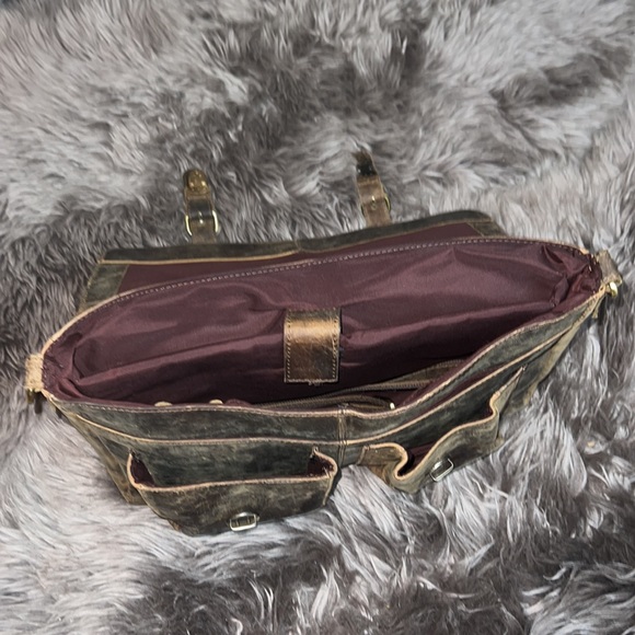 Buffalo Leather Messenger Bag - Picture 2 of 4